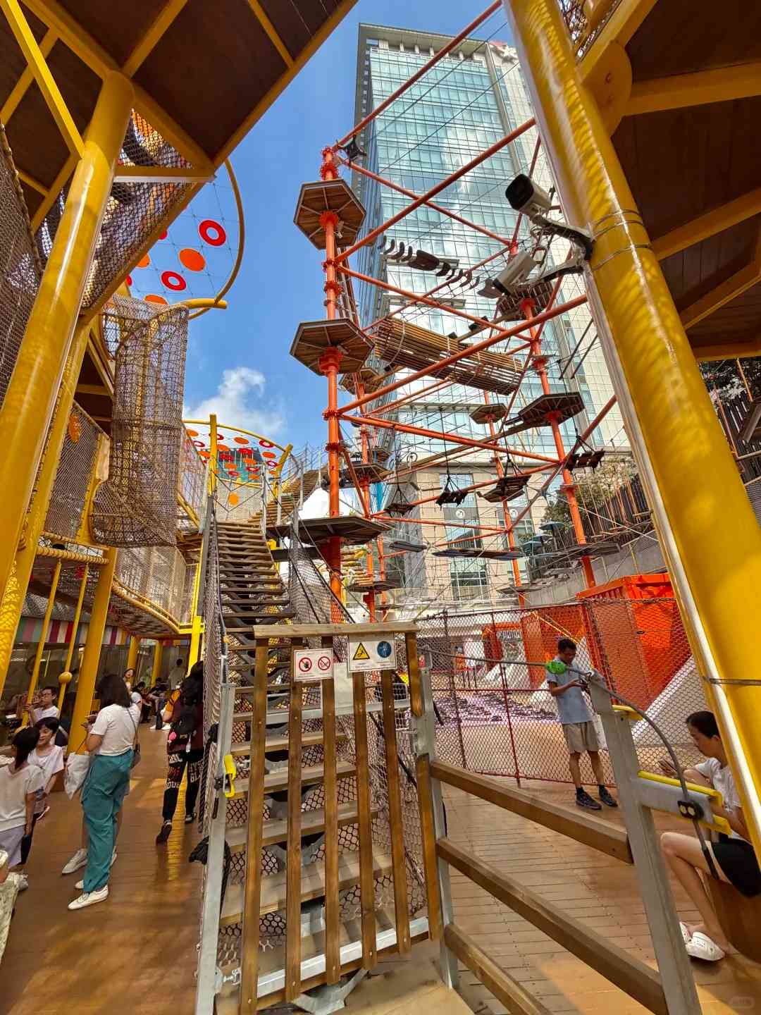 高空立体绳网闯关拓展乐园